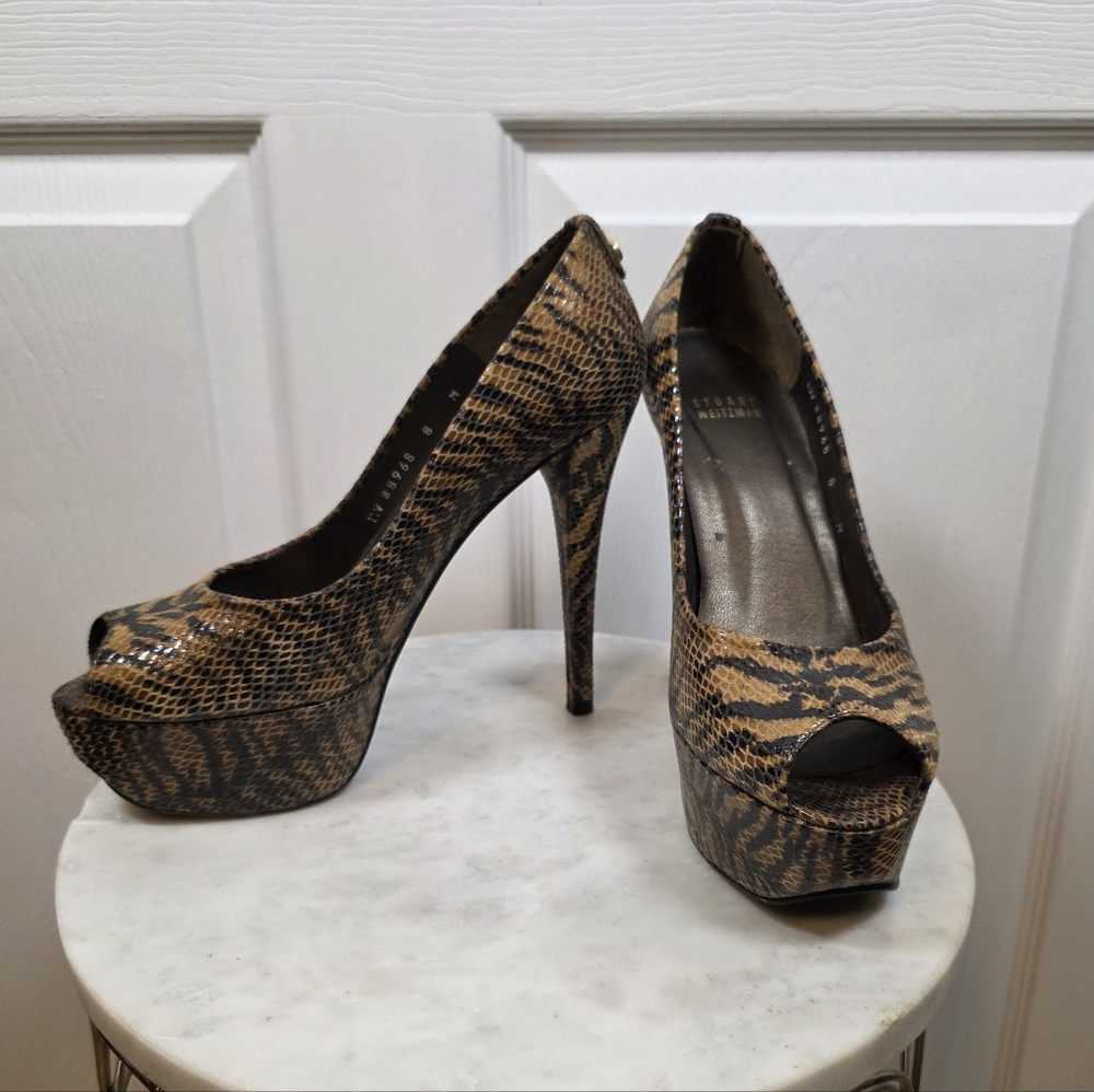 Stuart Weitzman Snakeskin Peep Toe Platform Heels Size 8M